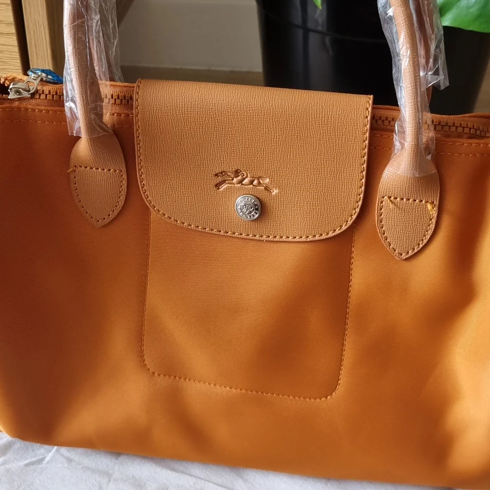 Longchamp le pliage tote bag - Picture 3 of 5